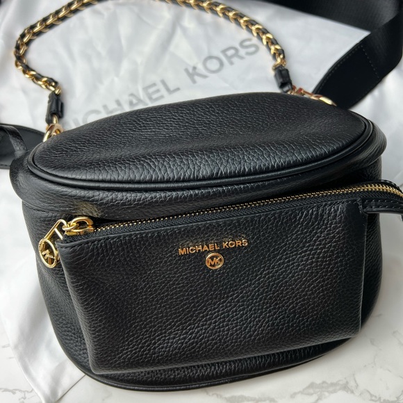Michael Kors Handbags - Michael kors bag